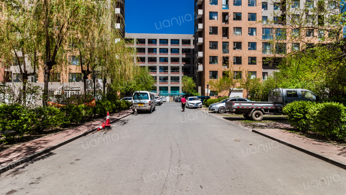 金质融城二期外景图