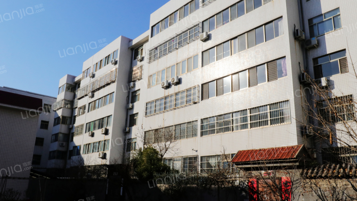 华光宿舍外景图