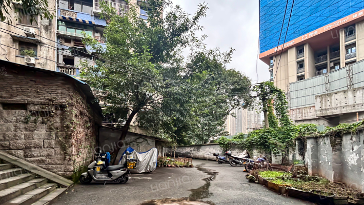 桥鸿一村外景图