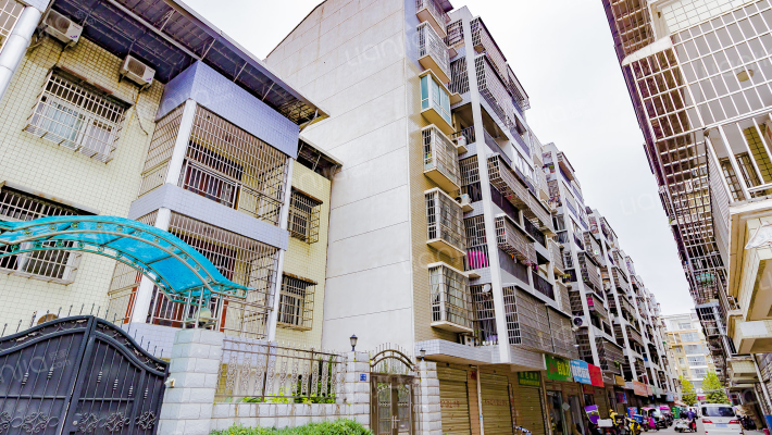 高新花园外景图