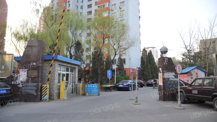 芳星园三区外景图