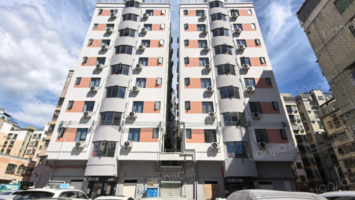 雪象花园新村外景图