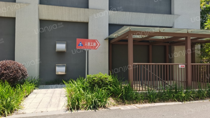 天房美瑜兰庭外景图