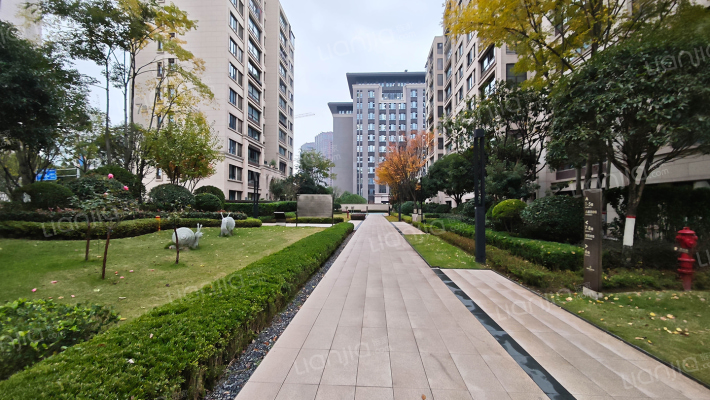 新城朗隽大都会璟誉外景图