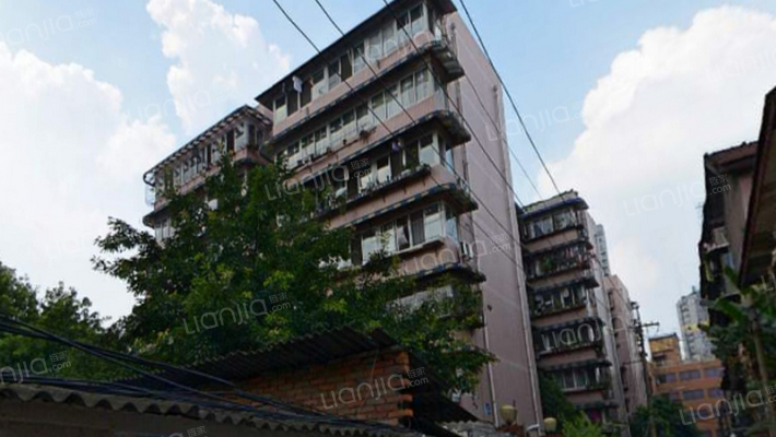 狮马路4号外景图