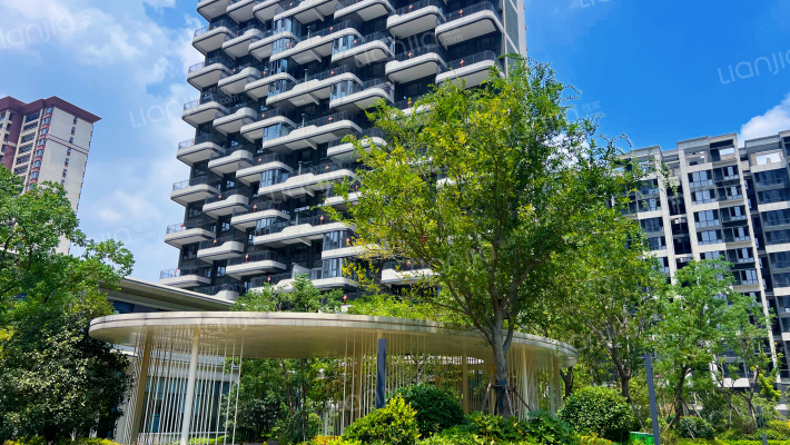 康桥旭强云庐外景图