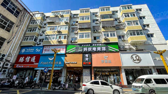 工商局家属楼外景图