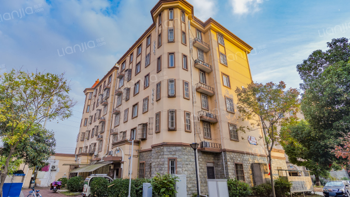 翡翠城花园外景图