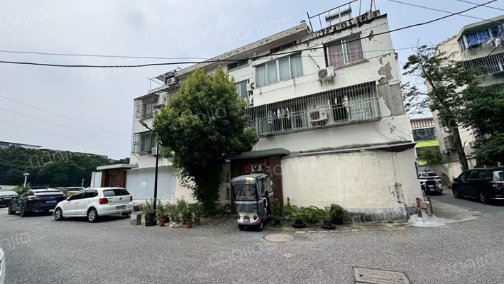 李闸路96号外景图