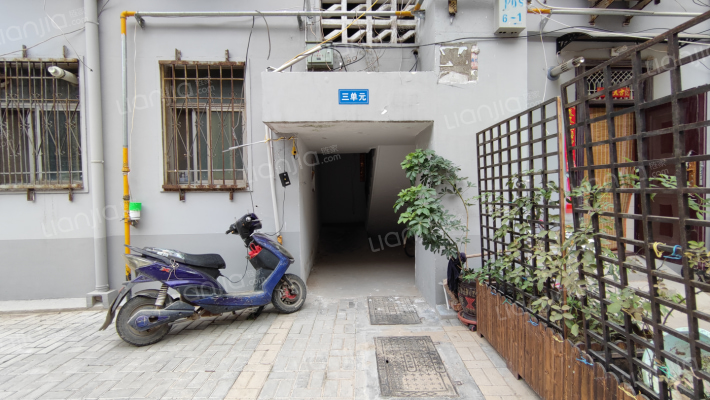 滨湖小区B区外景图