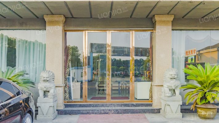 上金天地外景图