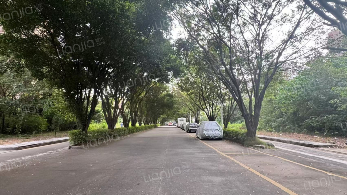 万盛花园外景图