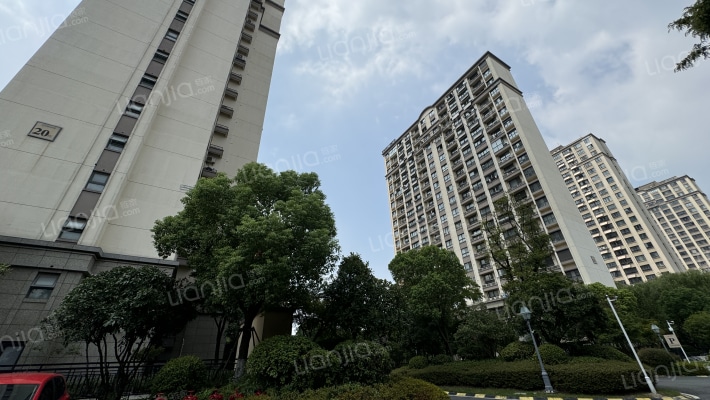 中南世纪城三期外景图