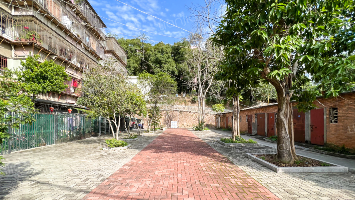 煤矿疗养院宿舍外景图