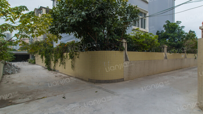 海蓝花园外景图