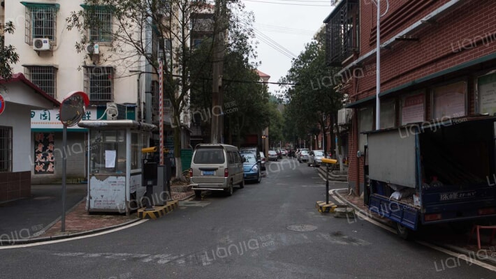 新民小区外景图