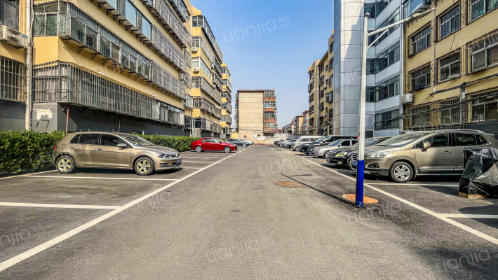 温泉路国税局宿舍外景图