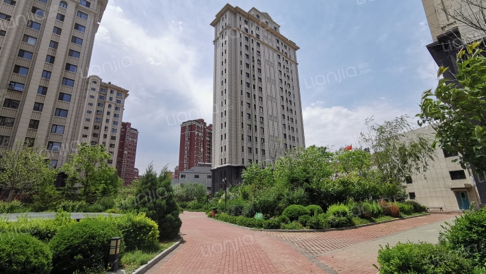 壹言山水外景图