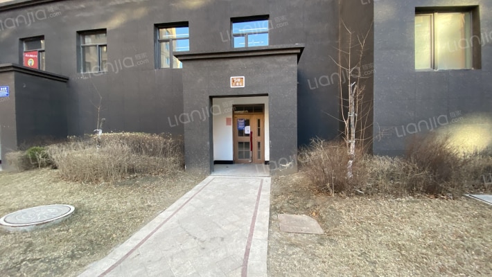 步阳江南甲第五期外景图