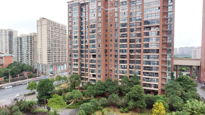 天城湖光山色外景图