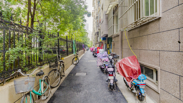 凤凰西街146号外景图