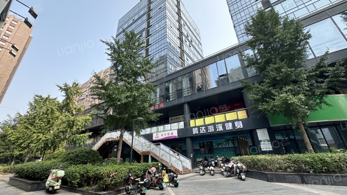 绿地瀛海写字楼外景图