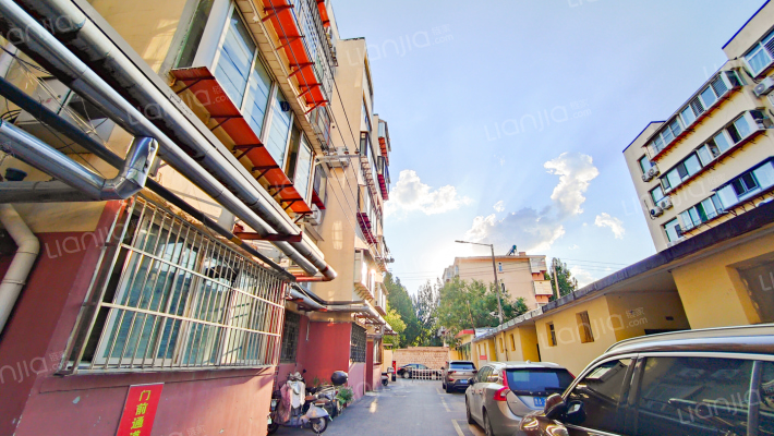 山大南路18-3号外景图