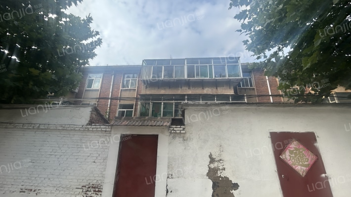 山泉路108号院外景图