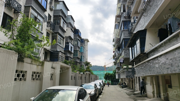 城东一村外景图