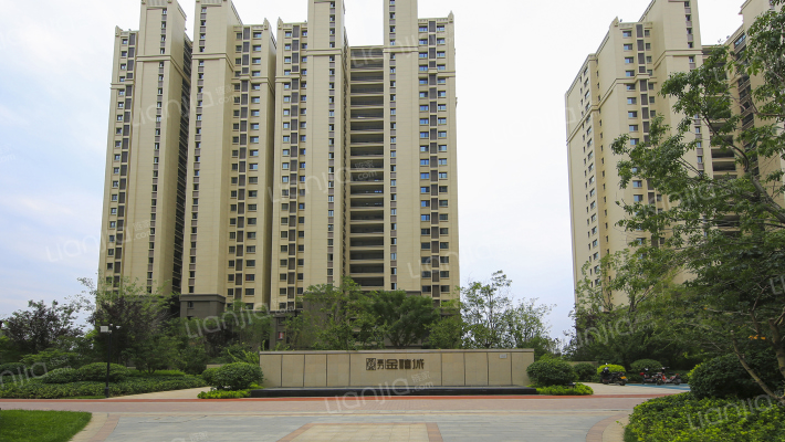 富力金禧城外景图