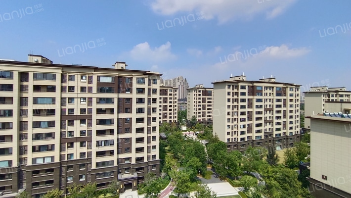 美的雍翠园外景图