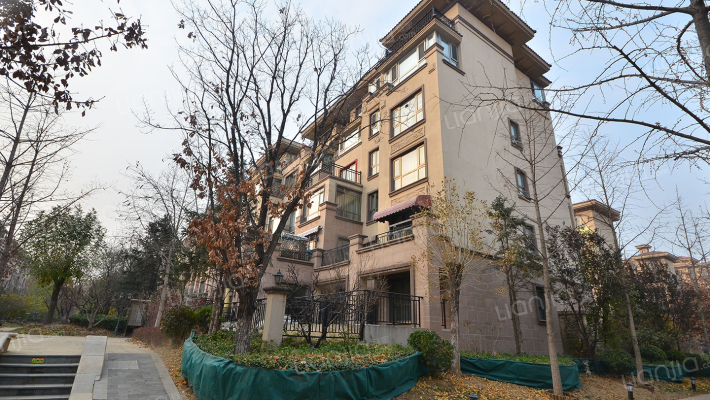 鲁能7号院颐景润园外景图