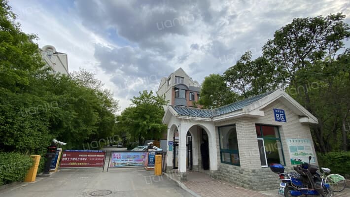 沈阳香格蔚蓝b区房价怎么样香格蔚蓝b区房源户型图小区车位交通地址