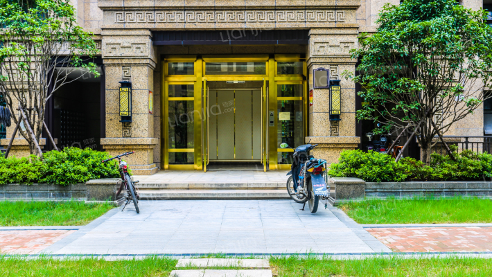 中建状元府外景图