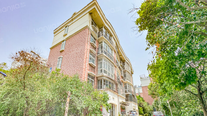 嘉润庄园外景图