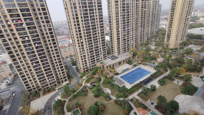 嘉丰万悦城南区外景图