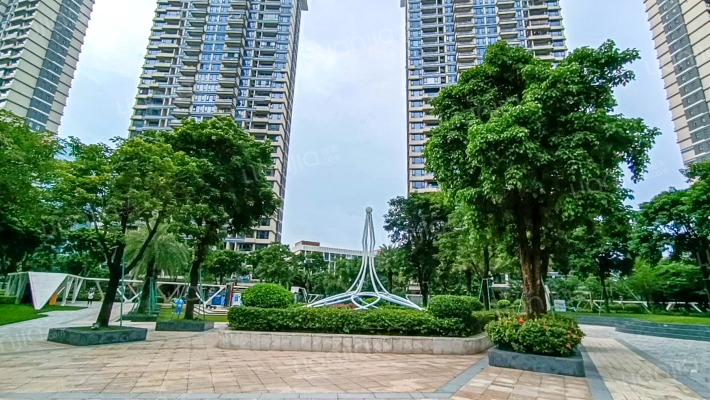 中海名钻花园外景图