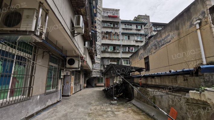 北街21号外景图