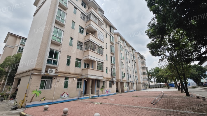 侨南一路外景图