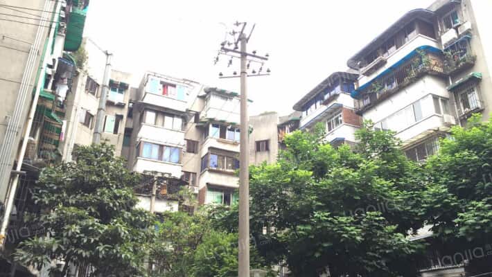 芳华街25号外景图