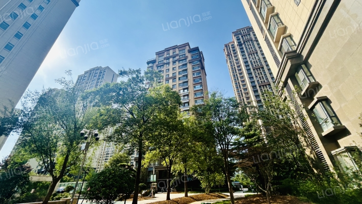 东鲁凤凰上郡外景图