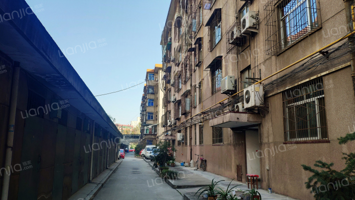 政协小区外景图