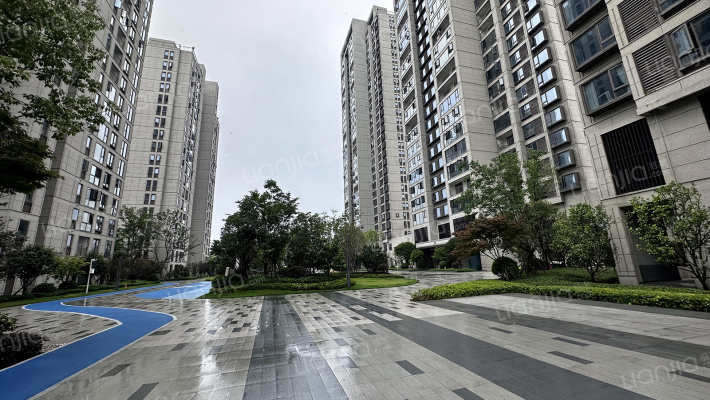 阳光城翡丽云邸外景图