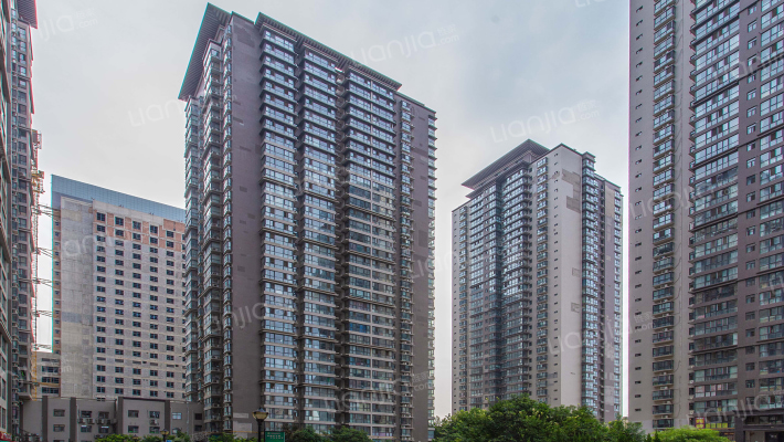 天伦御城龙脉外景图