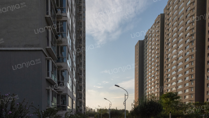 龙昌·滨河源外景图