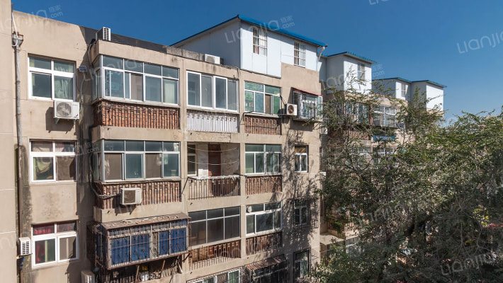 铁塔西街14号院外景图