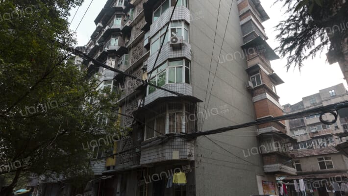 钢管社区外景图