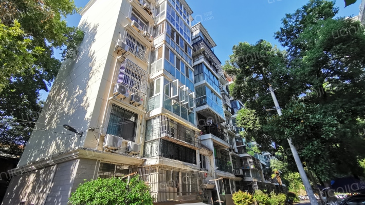 荣校教师小区外景图