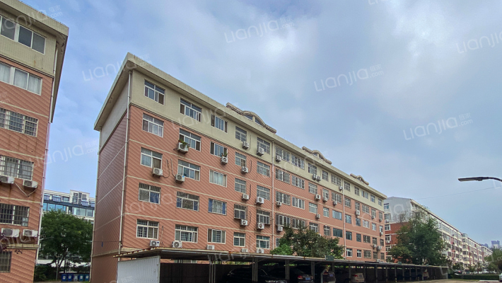 中鲁建工集团宿舍外景图