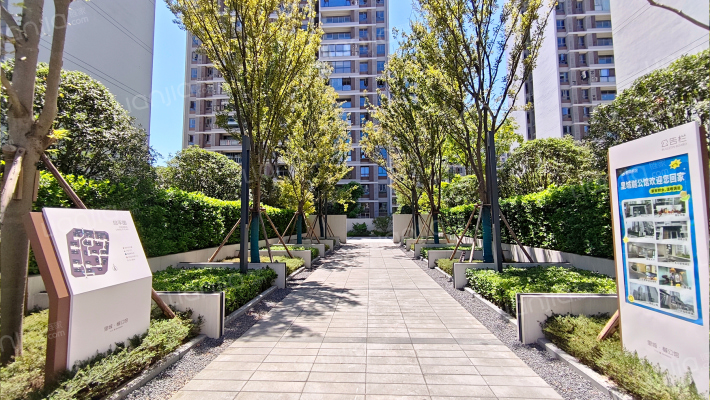 里城樾公馆外景图